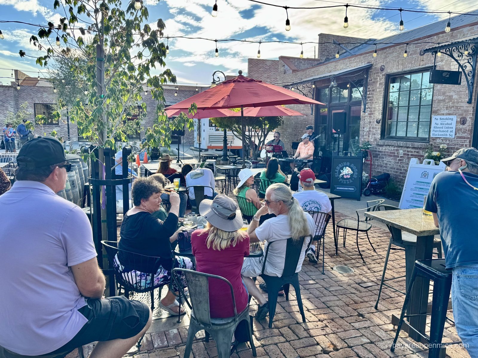 Photo of the outdoor stage at wine bar Swirl in Downtown Livermore, Livermore, CA
