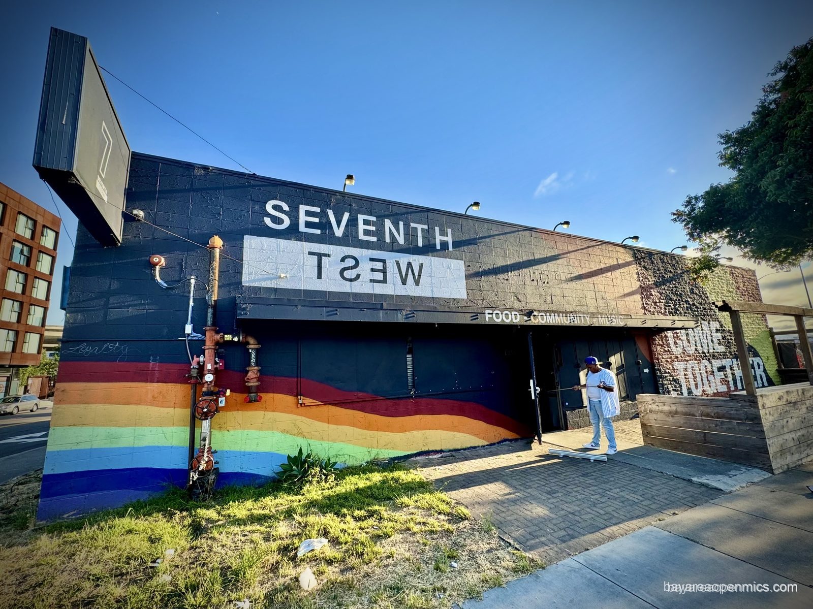 The exterior of 7th West in West Oakland, home of the monthly Fluid open mic
