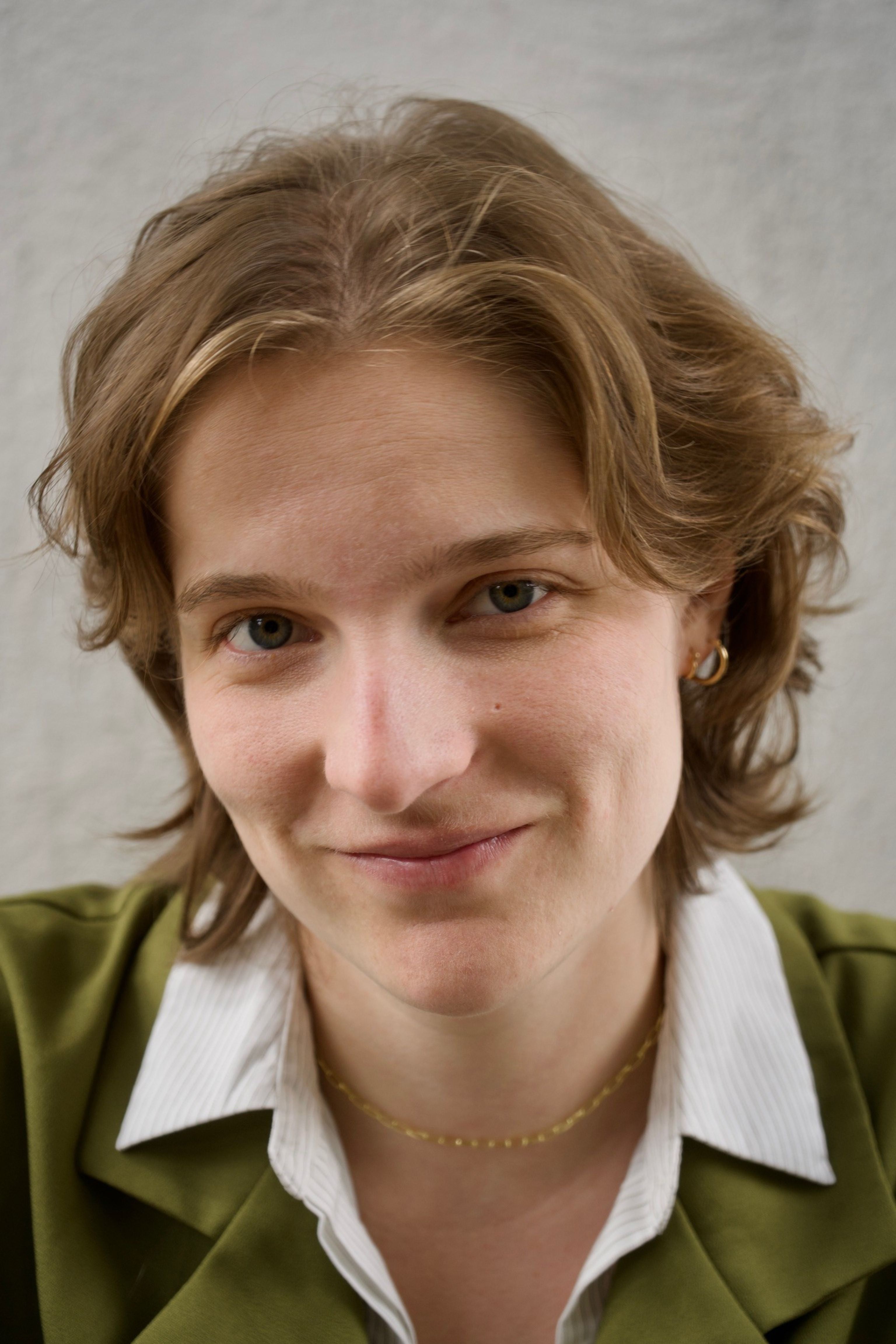 Anna Mistele, performer, featured performer at Conundrum Chronicles StorySlam in Mission District, San Francisco, CA